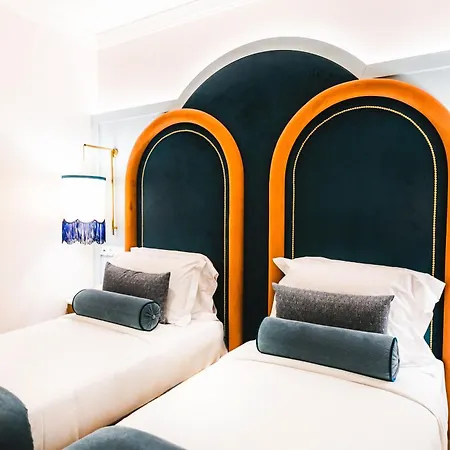 The Lift By Ridan Hotel