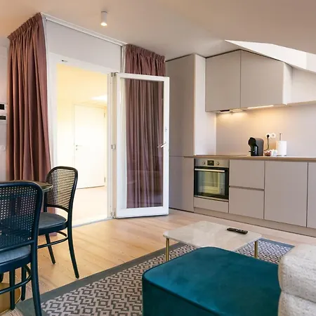The Lift By Ridan 4* Lisbon